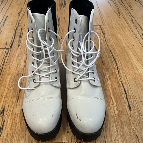 Seven7 Jadon Ivory Combat Boots - Picture 10 of 15